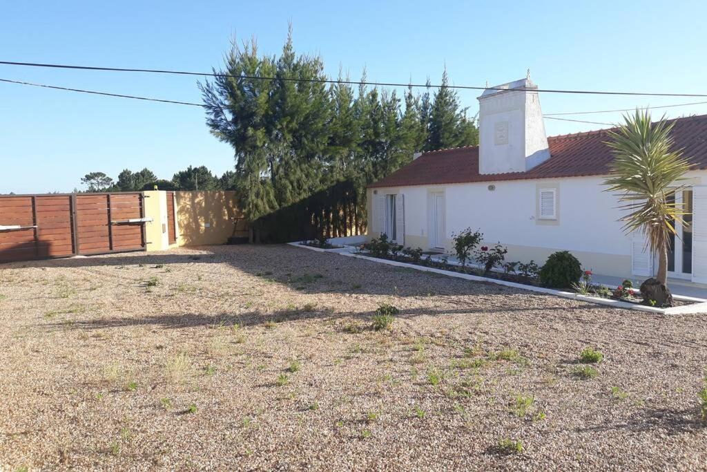 Villa A Espera No Monte Melides Exterior foto
